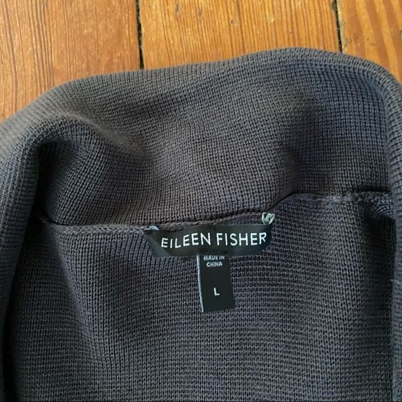 EILEEN FISHER Gray V-Neck Silk Blend Knit Button Down Sweater Blazer Jacket - Picture 4 of 7